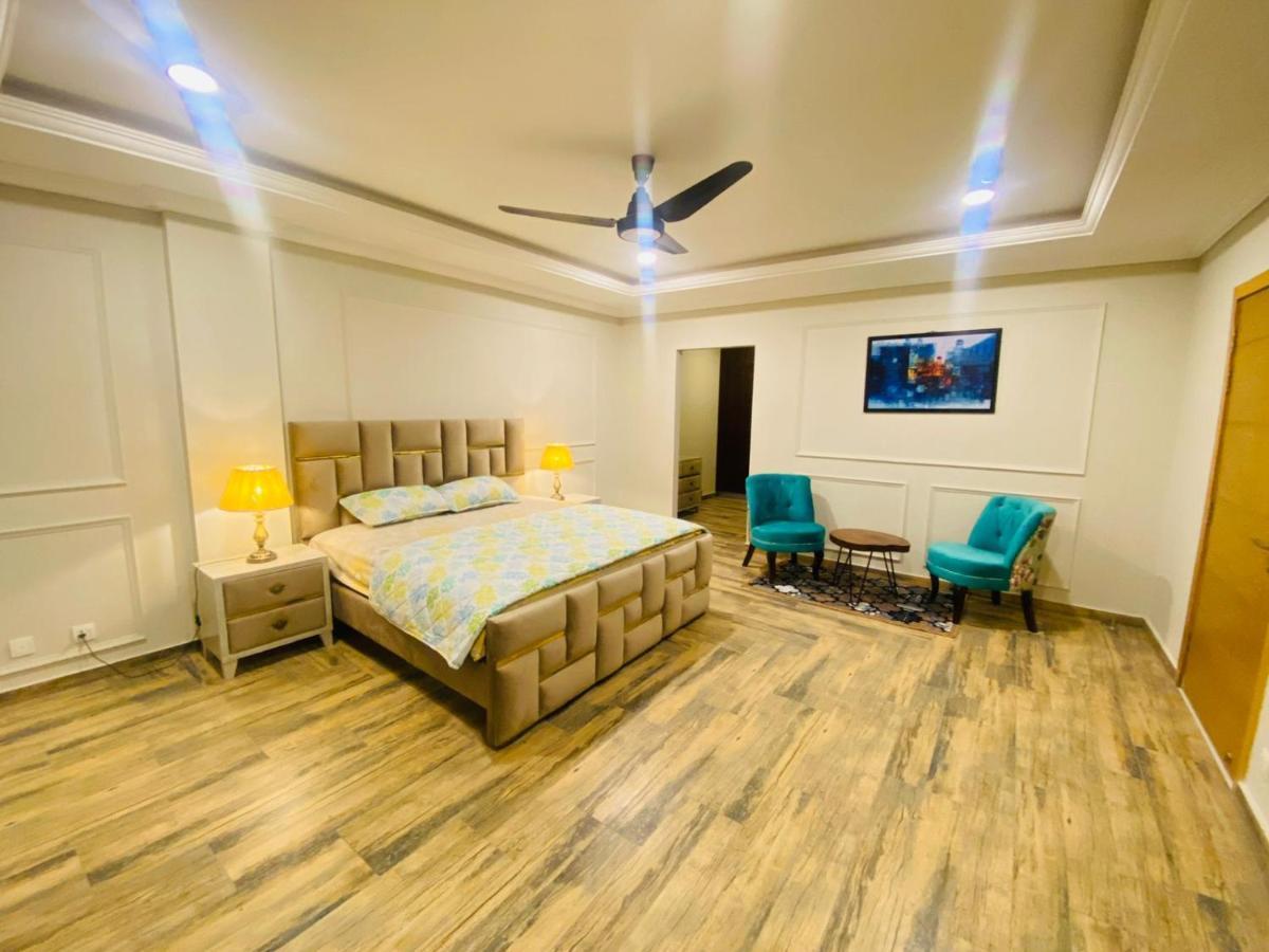 Holidazzle Serviced Apartments Bahria Town Rawalpindi Eksteriør billede